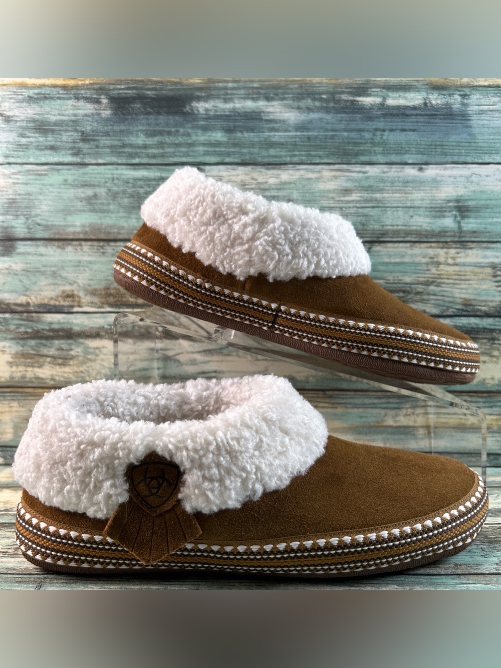 Ariat Melody Slippers Womens Size 6.5-7 Brown Suede Fleece Collar Slip On